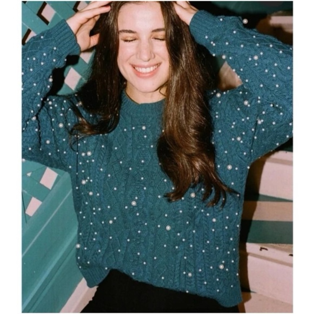 Something Navy ‘Shelby’ Cable Knit Faux Pearl Covered Crew Neck Sweater